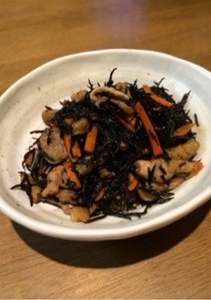麺つゆでひじきの煮物-レシピのメイン写真