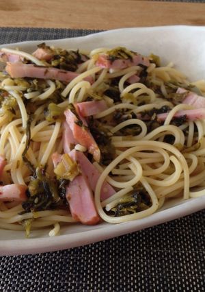混ぜるだけ高菜とベーコンのパスタ-レシピのメイン写真