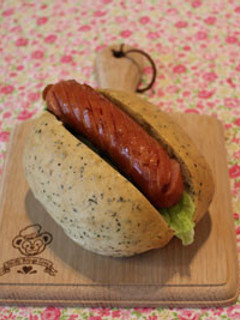 ホットドッグ用バジルパン-レシピのメイン写真