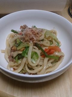 ミィたんチの焼きうどん-レシピのメイン写真