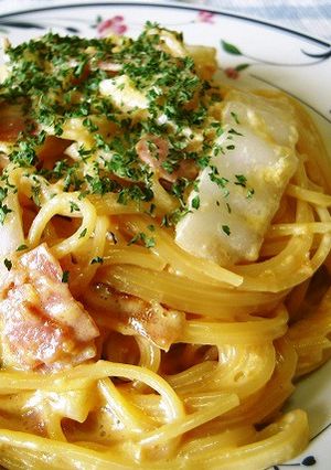 白菜とベーコンのカルボナーラお味噌仕立て-レシピのメイン写真