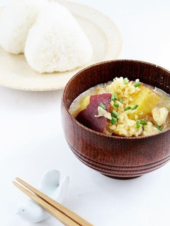 さつまいもと天かすのお味噌汁-レシピのメイン写真