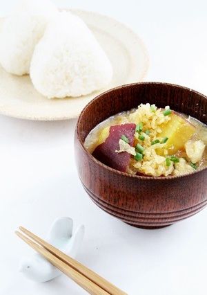 さつまいもと天かすのお味噌汁-レシピのメイン写真