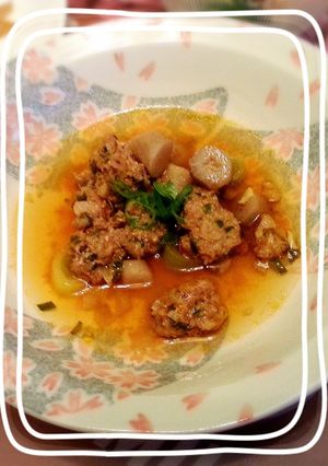 餃子のたねの残りで簡単食べるスープ-レシピのメイン写真