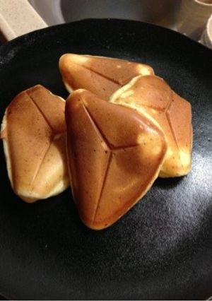 ホットサンドメーカーでふわもちパンケーキ-レシピのメイン写真