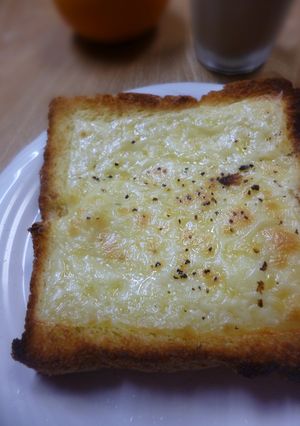 にんじん入り食パンのチーズトースト-レシピのメイン写真