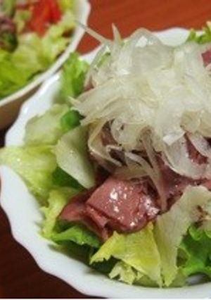 パストラミビーフと玉ねぎのグリーンサラダ-レシピのメイン写真