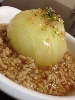 丸ごと新玉ねぎのそぼろあんかけ-レシピのメイン写真