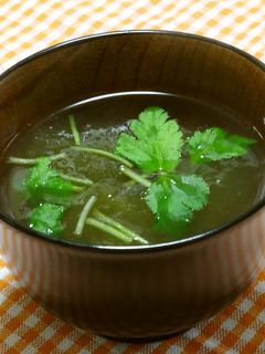 簡単☆とろろ昆布で お吸い物-レシピのメイン写真