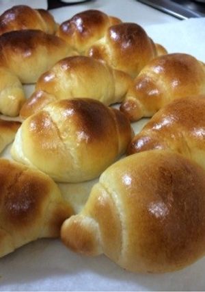 リッチなふっくらロールパン-レシピのメイン写真