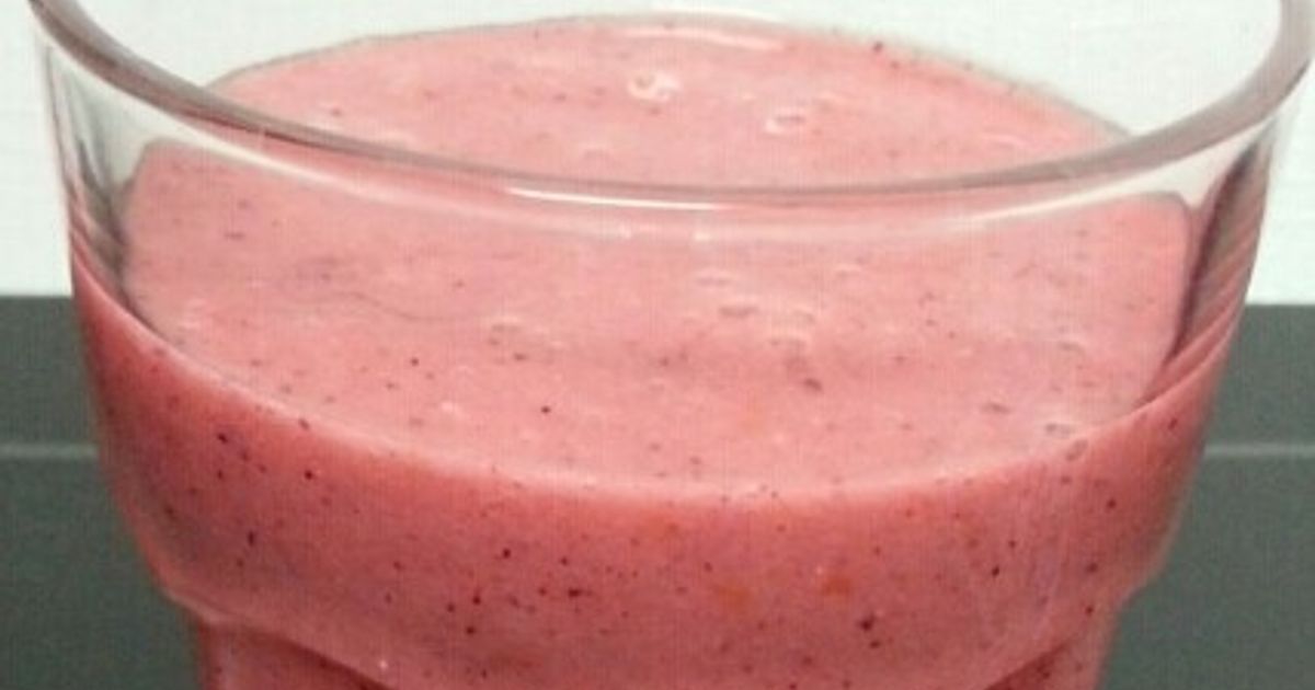 基本からアレンジまで！思わずつくりたくなる「レッドスムージー」の