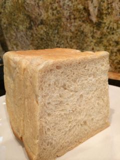全粒粉入りふわふわミルク食パン-レシピのメイン写真