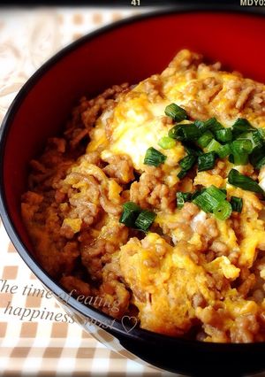 超特急‼︎豚ひき肉の甘辛卵とじ丼♡-レシピのメイン写真