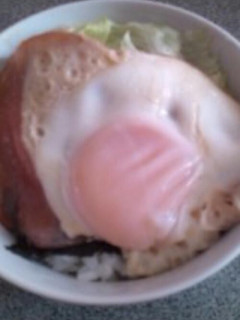 ランチに簡単♪ハムエッグ照り焼き丼-レシピのメイン写真