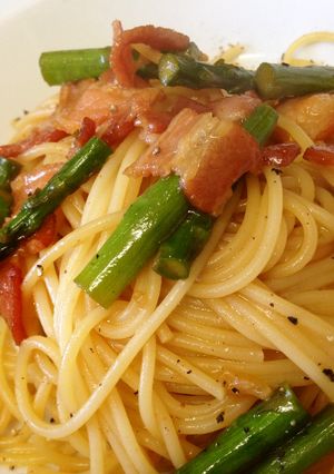 アスパラとベーコンのバター醤油パスタ-レシピのメイン写真