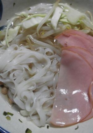 インスタントで作るフォー-レシピのメイン写真