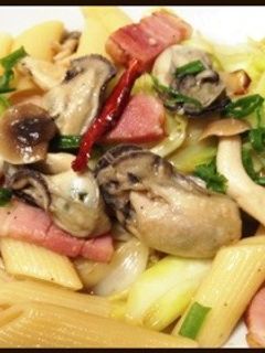牡蠣の和風ペペロンチーノ★ショートパスタ-レシピのメイン写真