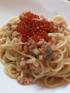 イクラと鮭のスモーク和風パスタ-レシピのメイン写真