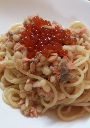 イクラと鮭のスモーク和風パスタ-レシピのメイン写真