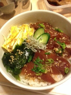刺身の余りで!海鮮丼-レシピのメイン写真