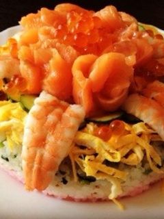 ひな祭りに♡簡単3色お寿司ケーキ-レシピのメイン写真