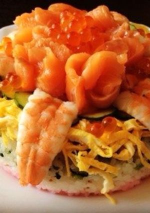 ひな祭りに♡簡単3色お寿司ケーキ-レシピのメイン写真