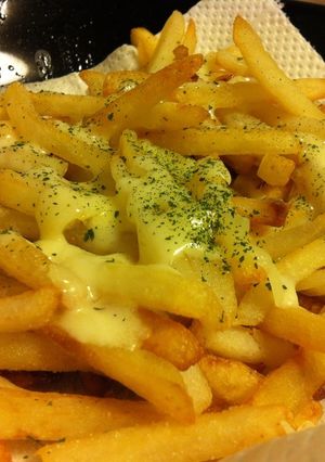 簡単★チーズon美味しいフライドポテト-レシピのメイン写真