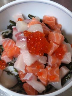 レンジで1分 材料3つ 海鮮丼のたれ-レシピのメイン写真