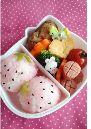 キャラ弁☆ピンクの苺-レシピのメイン写真