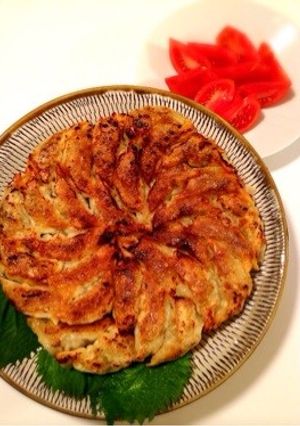 ニラ餃子♡肉汁とパリパリ感がたまらない-レシピのメイン写真
