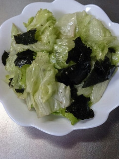 レタスと海苔で韓国風?サラダ-レシピのメイン写真