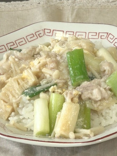 ネギと豚肉のスーラタン丼-レシピのメイン写真