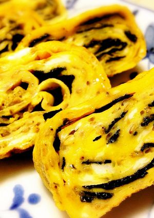 海苔と胡麻とチーズの卵焼き-レシピのメイン写真