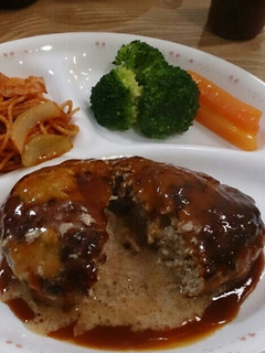 肉汁ジューシー☆ハンバーグ-レシピのメイン写真