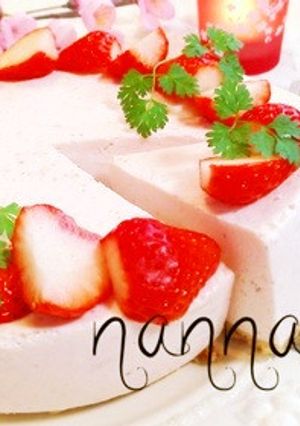 ミキサーで♡いちごのヨーグルトケーキ♡-レシピのメイン写真