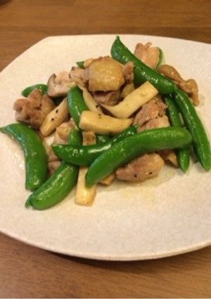 スナップエンドウと鶏肉のうま塩炒め物-レシピのメイン写真