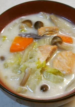 鮭入り粕汁・野菜たっぷり～-レシピのメイン写真