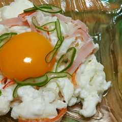 รูปของ 新感覚、新食感、卵白の淡雪煮