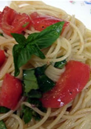 智恵さんの冷製トマトとアンチョビのパスタ-レシピのメイン写真