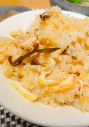 ノンオイルツナと塩昆布の炊き込みご飯-レシピのメイン写真