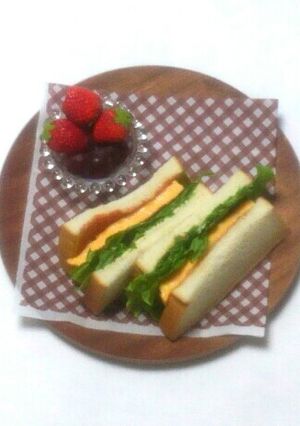 厚焼き卵とチーズのサンドイッチ-レシピのメイン写真
