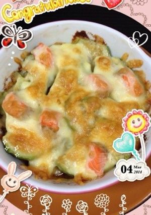 アボカドとサーモンの簡単グラタン-レシピのメイン写真