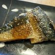 子供もパクパク♪ごま油香る鯖の蒲焼き風