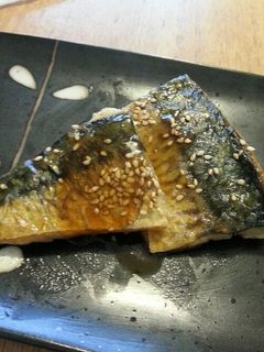 子供もパクパク♪ごま油香る鯖の蒲焼き風-レシピのメイン写真