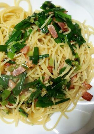 ニラとベーコンの中華風パスタ-レシピのメイン写真