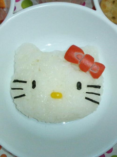 子供が喜ぶキャラご飯☆キティちゃん-レシピのメイン写真