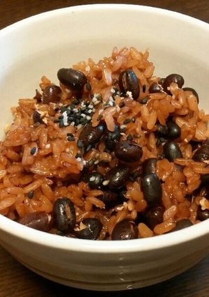 小豆を30分ゆで→後は炊飯器で☆お赤飯☆-レシピのメイン写真