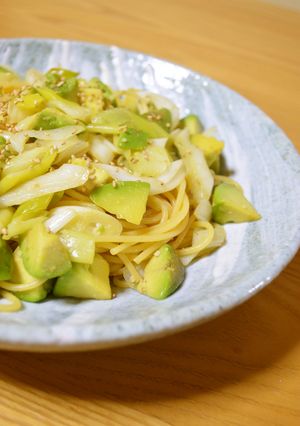 アボカドとネギの味噌パスタ♬-レシピのメイン写真