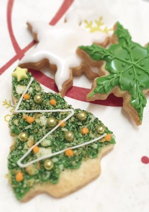 クリスマスにピッタリ アイシングクッキー-レシピのメイン写真