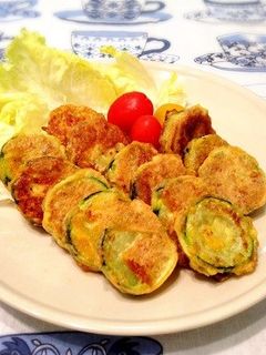 カレーチーズ味のズッキーニピカタ-レシピのメイン写真